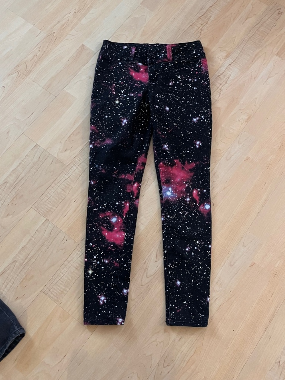 Juniors Blackheart Jeans Galaxy Cosmic Universe Graphics Size 5 Skinny Hot Topic